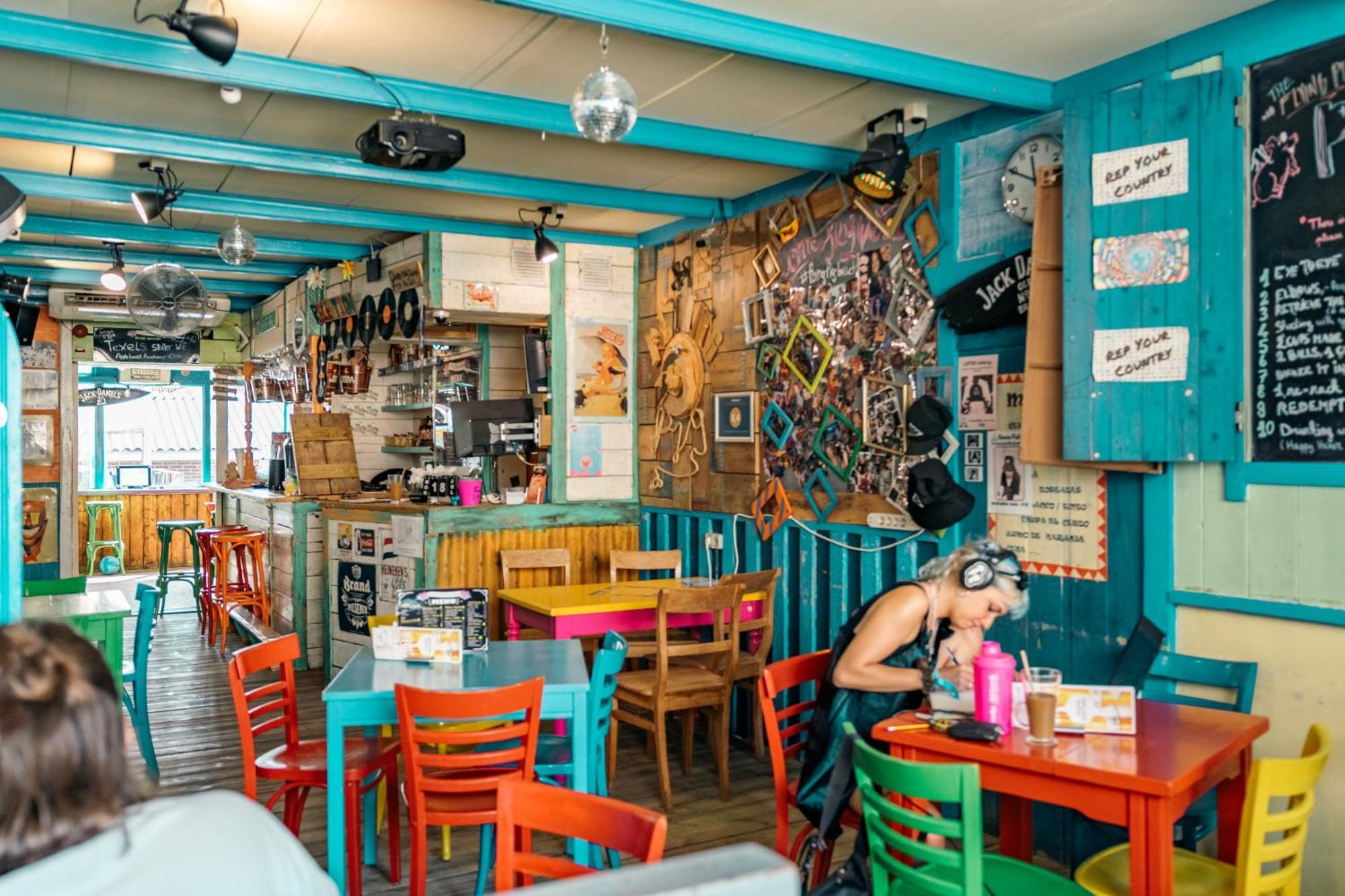 The Flying Pig Beach Hostel Noordwijk Eksteriør billede