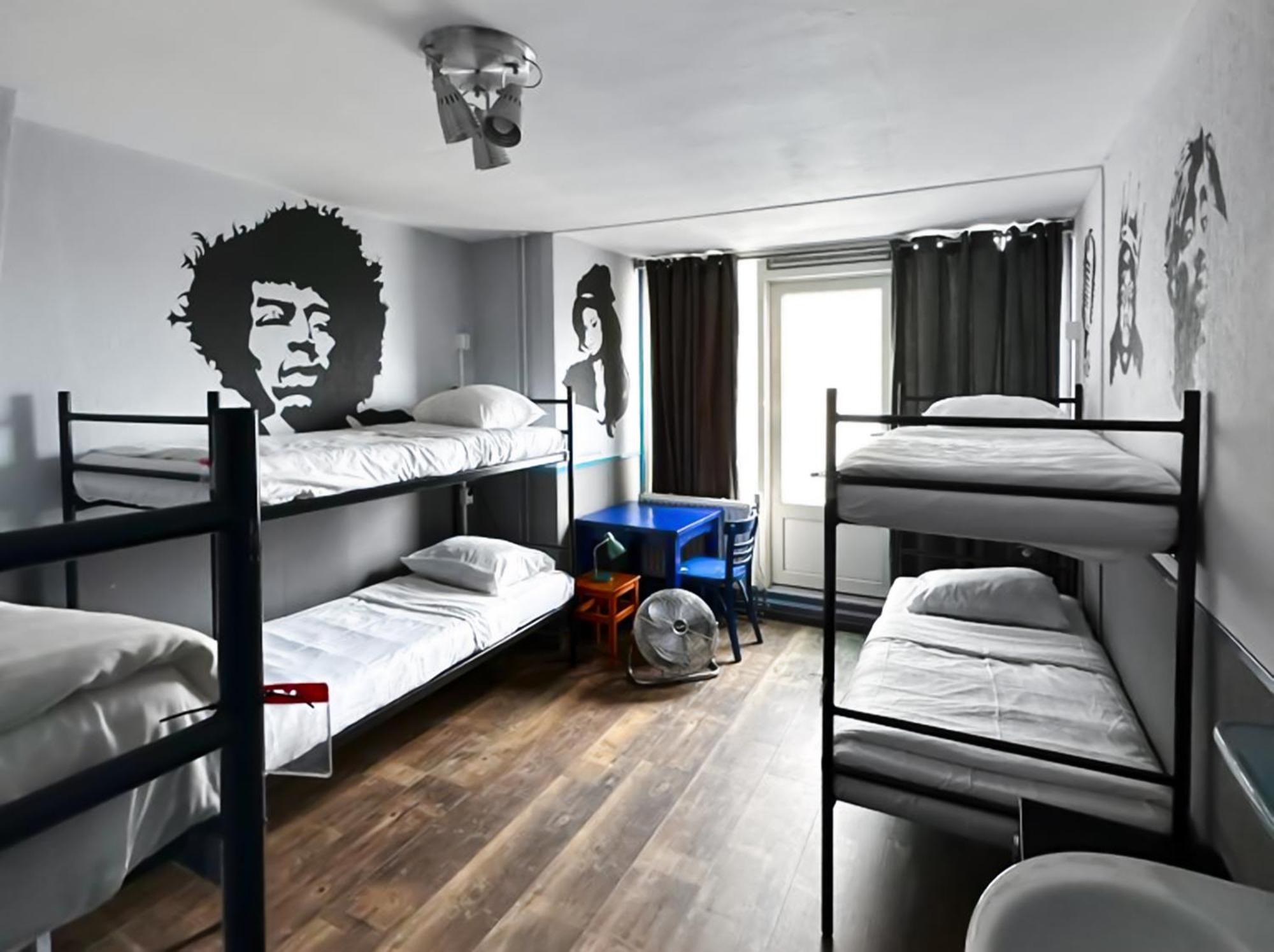 The Flying Pig Beach Hostel Noordwijk Eksteriør billede
