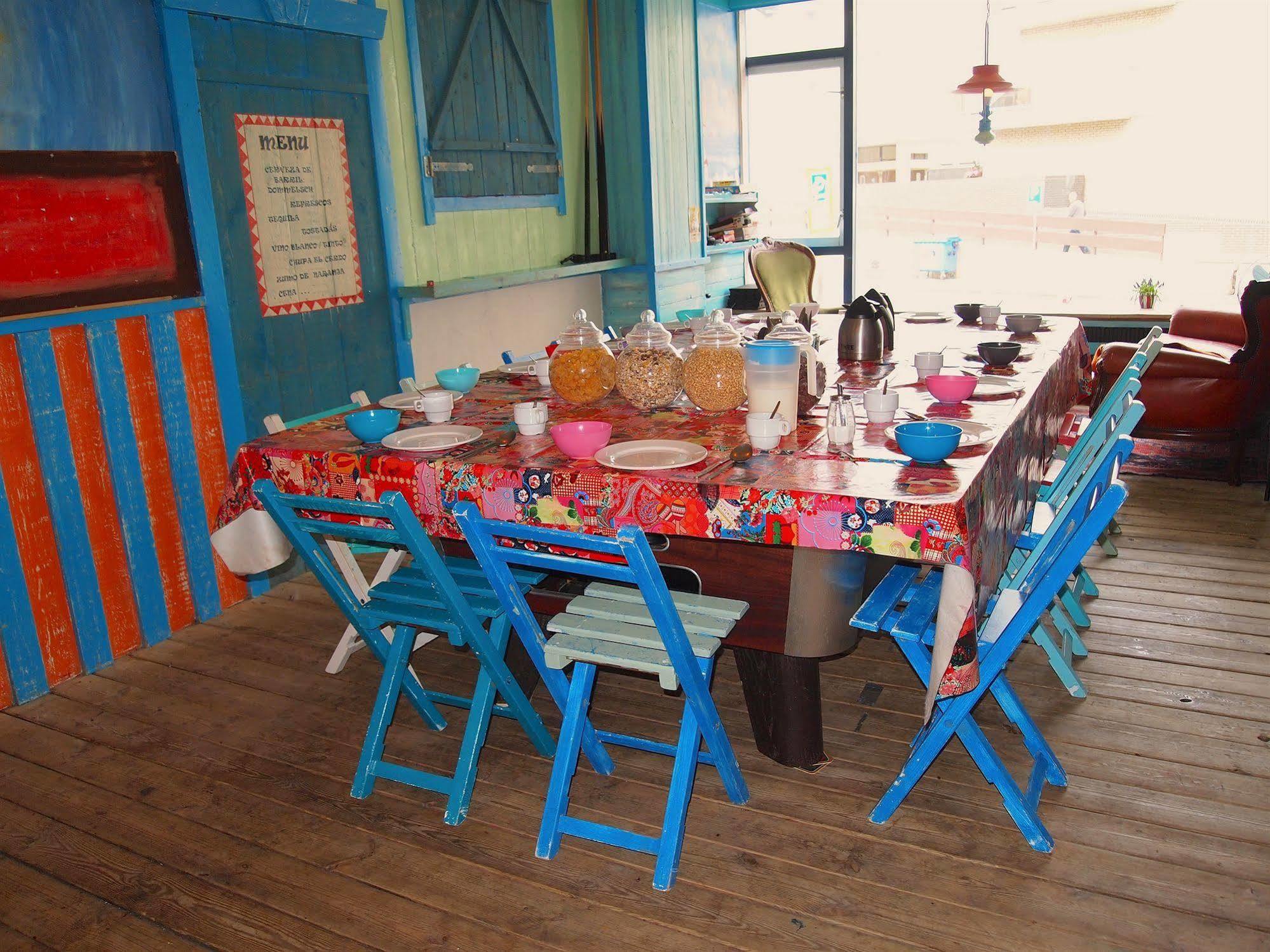 The Flying Pig Beach Hostel Noordwijk Eksteriør billede